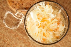 raw kraut in jar